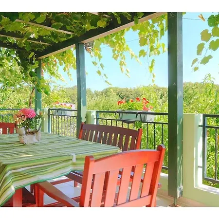 Holiday home Art Pula